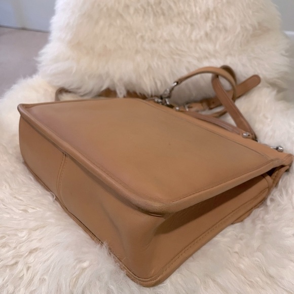 Vintage Coach Willis Crossbody Bag Camel Nickel 9927 - Picture 6 of 10